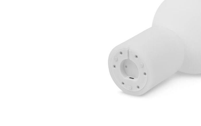 609560_Yo_Table_Lamp_Small_White_02.jpg