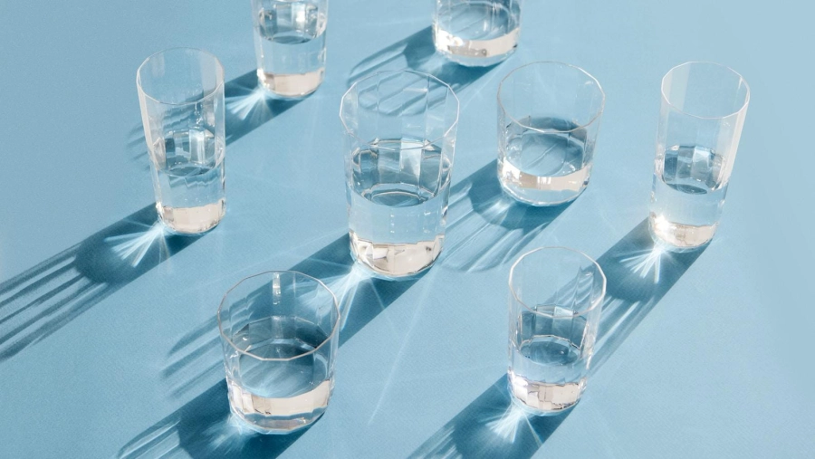 Angle Glass 02.jpg
