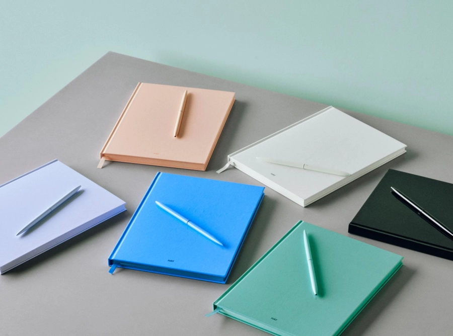 Colour Notebook_Bullet Pen 03.jpg