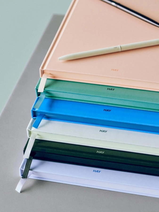 Colour Notebook_Bullet Pen 01.jpg
