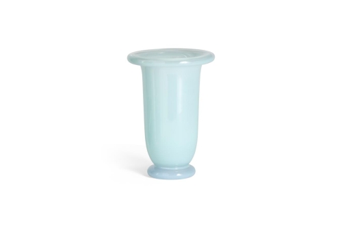 AE754-A602-AP70_Empire Vase M ice blue with light blue base.jpg
