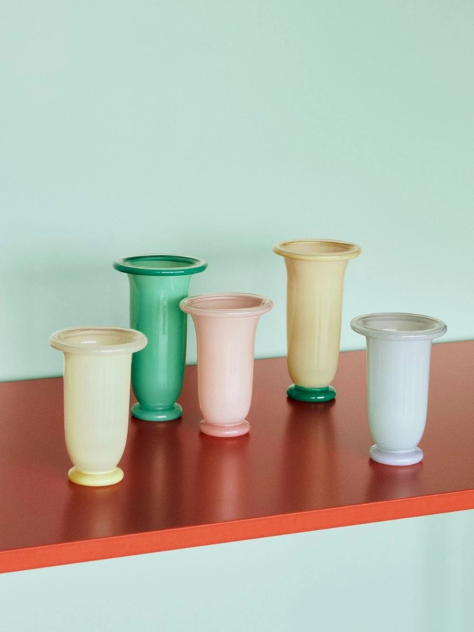 Empire Vase 02.jpg