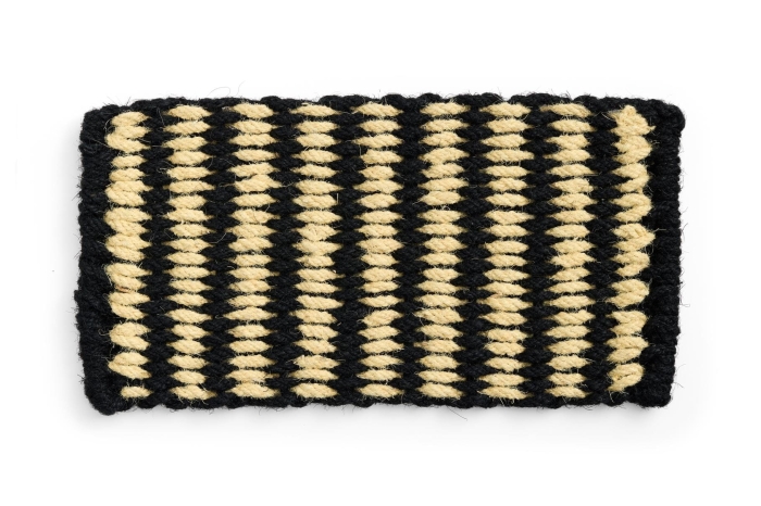 AE757-E135-AS14_Coco Door Mat Stripe Wide black_white.jpg