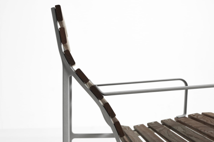 AE462-E227_Traverse Lounge Armchair heat treated oiled ash_detail 01.jpg
