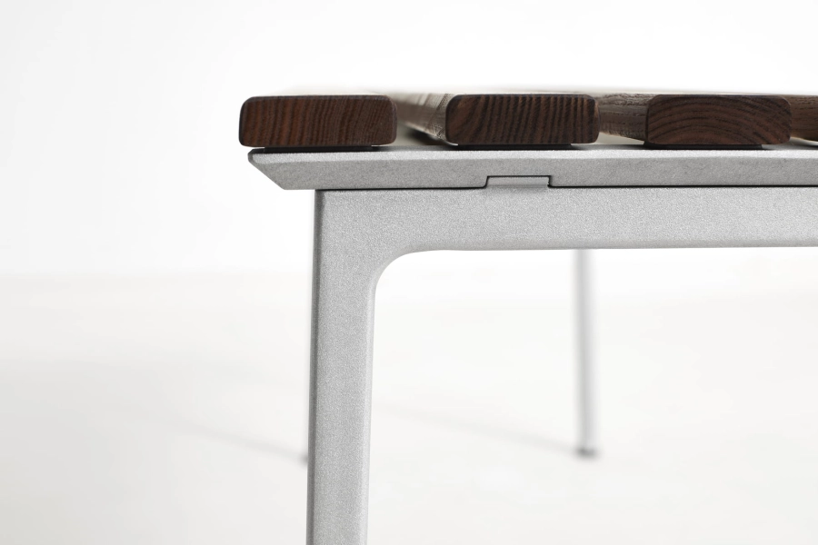 AE465-E227_Traverse Bench heat treated oiled ash_detail 02.jpg