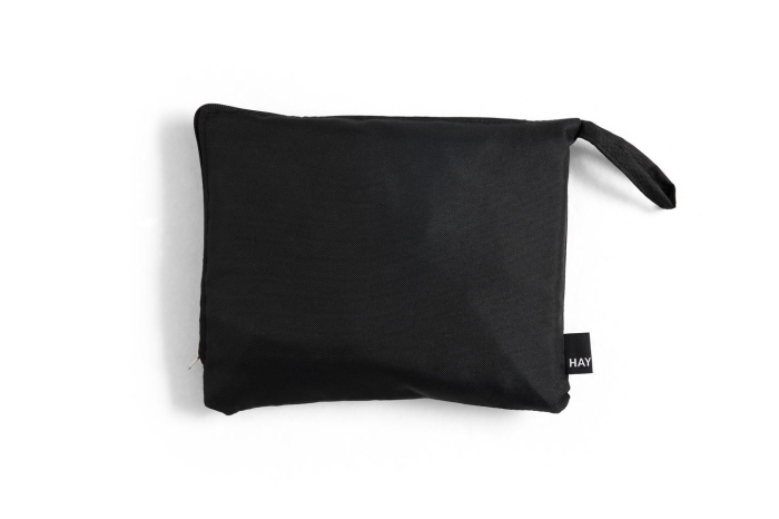 AF003-E965_Palissade Cover for Dining Armchair black_bag.jpg