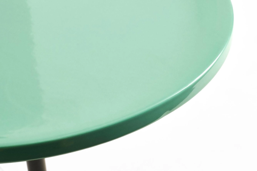 AE429-E561-AR52_Pyro Coffee Table dia45xH49 soft jade ceramic tabletop_black powder coated base_detail 01.jpg