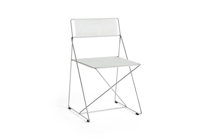 AE915-E677_X-Line Chair chalk white powder coated steel seat back_chromed base Indoor.jpg