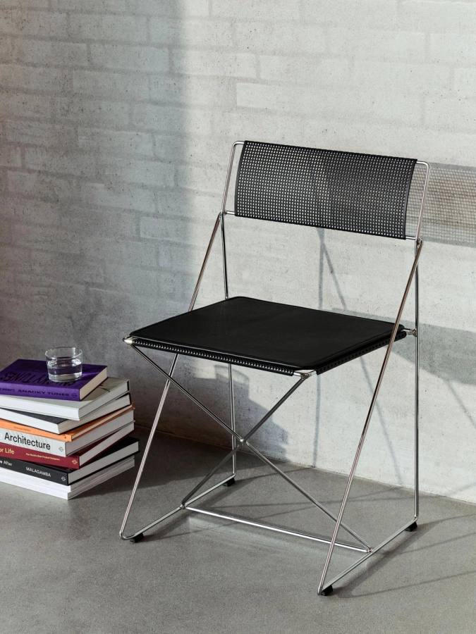 X-Line Chair Indoor black seat and back chromed frame_X-Line Seat Pad Scozia black.jpg
