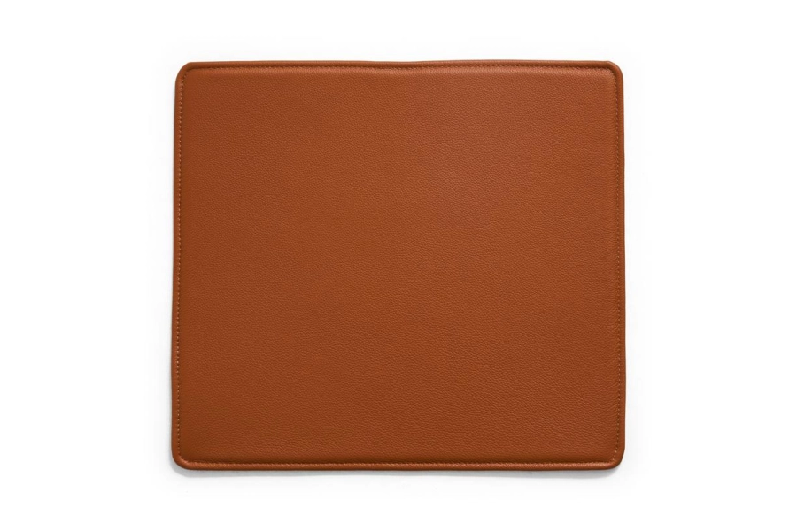AE927-E992-AR95_Seat Pad for X-Line Chair Indoor cognac leather.jpg