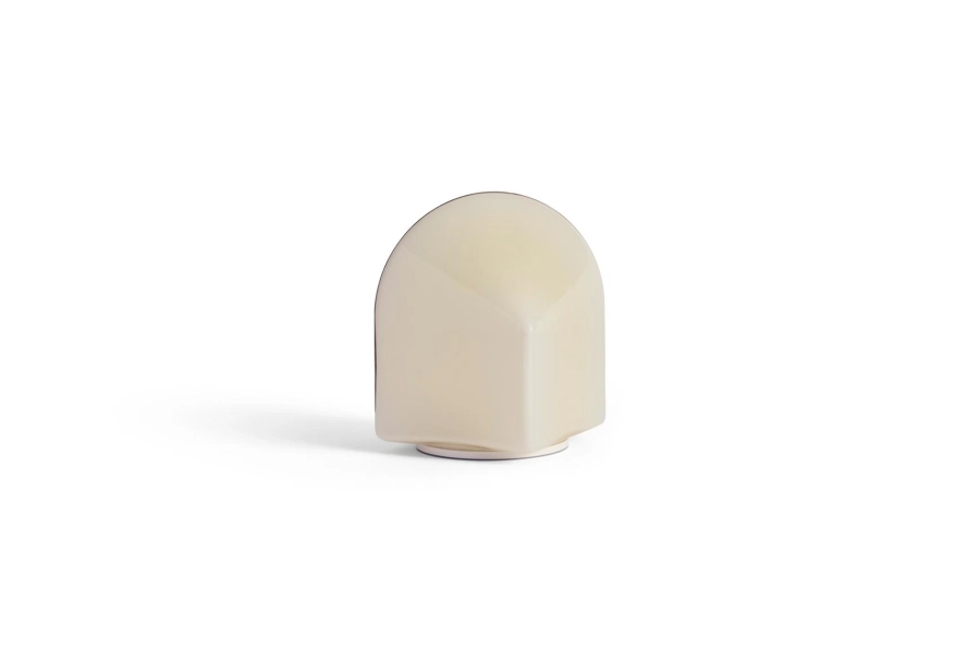 AE398-A437-AH47_Parade Portable Lamp 160 shell white.jpg