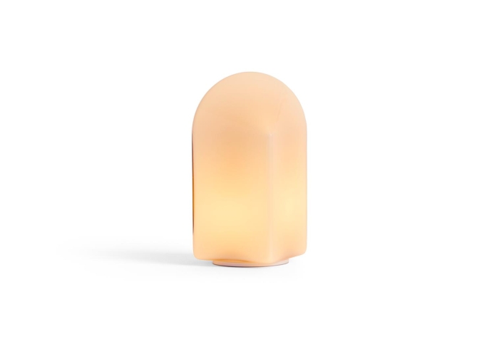 AE398-B523-AH49_Parade Portable Lamp 240 blush pink_on.jpg