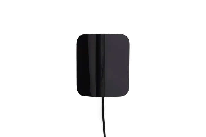 AE384-B526_Apex Wall Lamp iron black.jpg