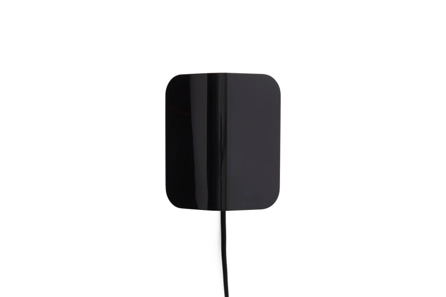 AE384-B526_Apex Wall Lamp iron black.jpg