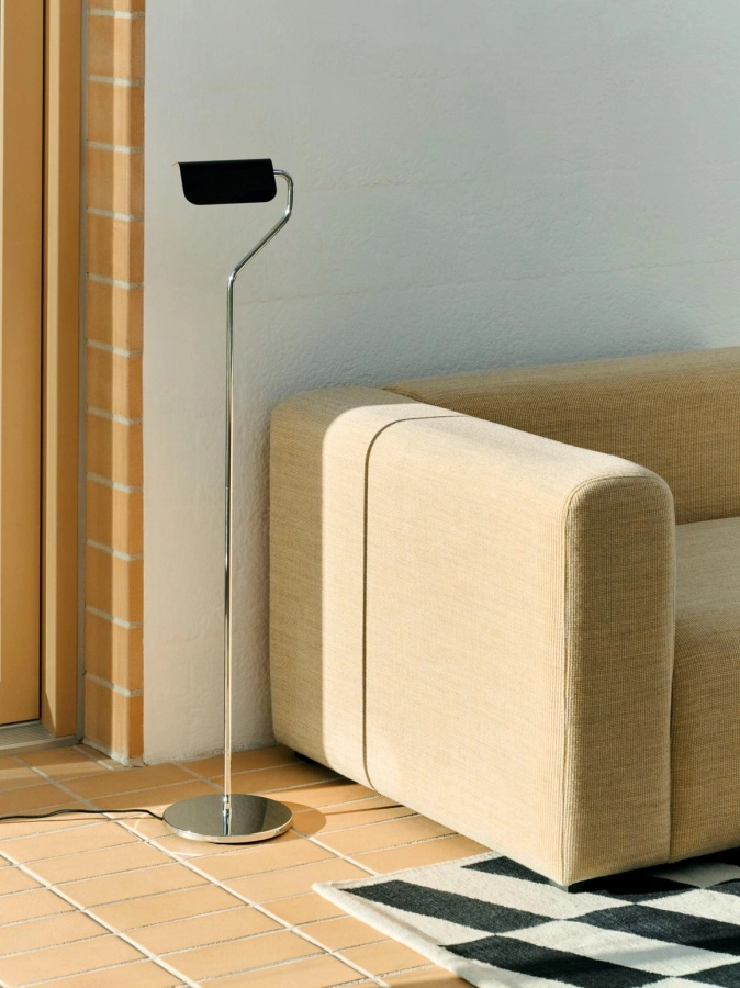 Mags 2,5 Seater comb 1 Yuma 833_Apex Floor Lamp iron black.jpg