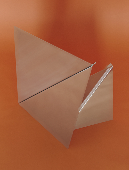 Concept-Gaze-mirror_3776x5000-muuto_3.jpg