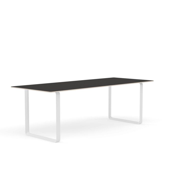 70-70-table-225x88.5-cm-black-linoleum-white-Muuto-4000x4000-rendering-angle_8.png