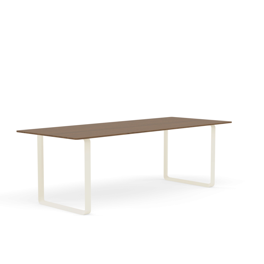 70-70-table-225x88.5-cm-oiled-smoked-oak-sand-Muuto-4000x4000-rendering-angle_8.png