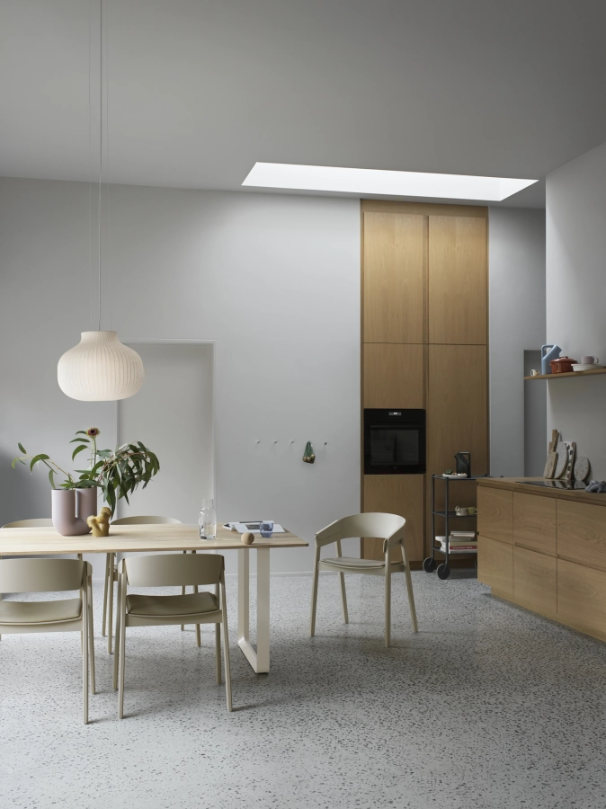 cover-armchair-dark-beige-refine-leather-stone-70-70-solid-oak-sand-255-cm-strand-45-kink-dusty-lilac-flow-trolley-dots-alu-org_7.jpg