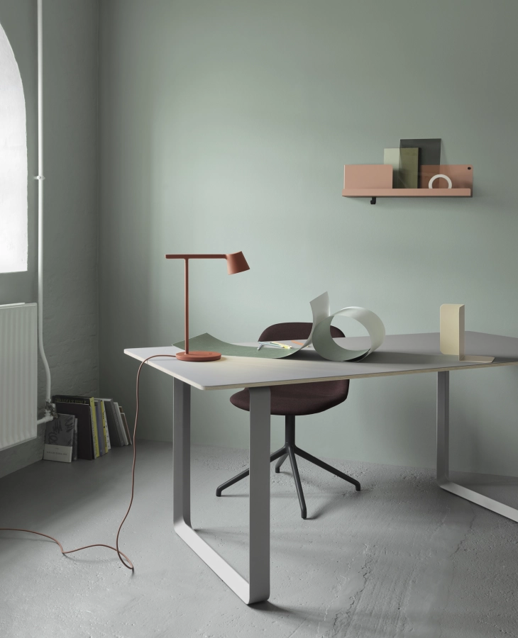Tip-lamp-7070-table-compile-folded_7.jpg