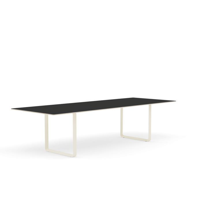 70-70-table-295x116-cm-black-nanolaminate-sand-Muuto-4000x4000-rendering-angle_8.png