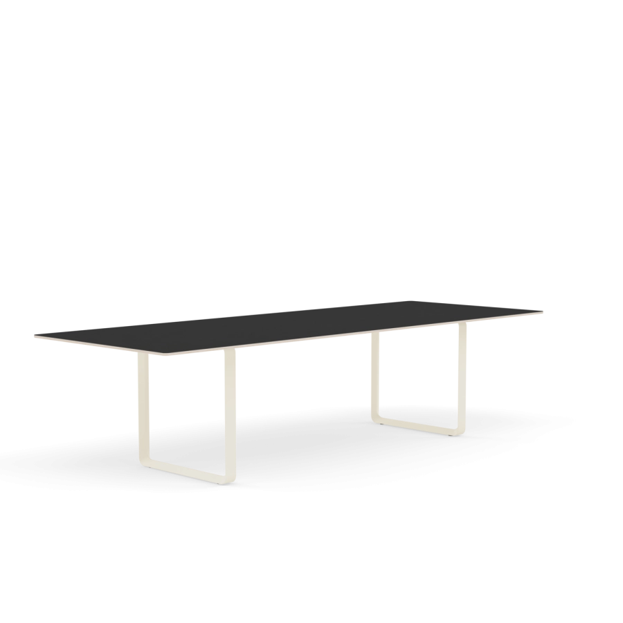 70-70-table-295x116-cm-black-nanolaminate-sand-Muuto-4000x4000-rendering-angle_8.png