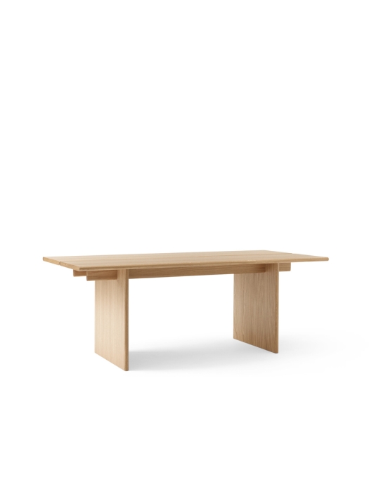 Ita-Dining-Table-OS1_Veneer-Oak-w.-Oak-Legs_Angled-Front-1200x1600.jpg