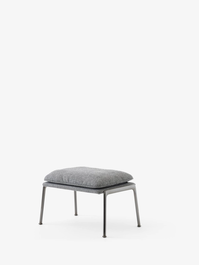 Muno Footstool LN20_Chrome Legs w. Hallingdal 0126_Angled Front.jpg