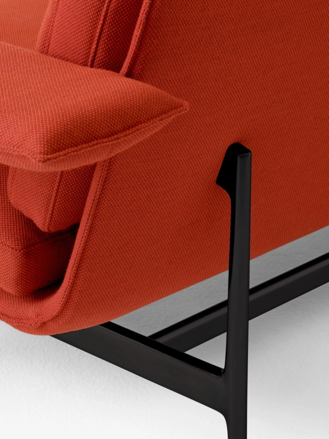 Meantime Sofa AV30_AV31_Warm Black Base w. Fiord 0571_Detail.jpg