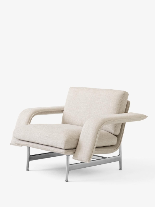Meantime Lounge Chair AV29_Polished Aluminium Base w. Ecriture 0210_Angled Front.jpg