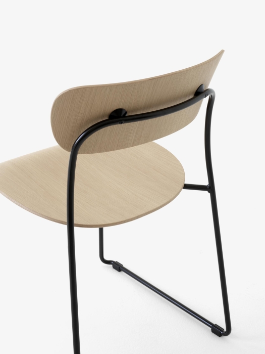 Pavilion Side Chair AV51_Black Sled Frame_Lacquered Oak_Detail.jpg