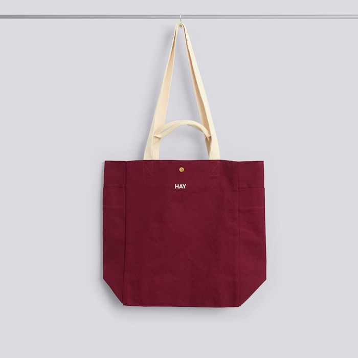 ae763-a602-af61_variant_everyday-tote-bag-m-burgundy_gb_1220x1220.jpg