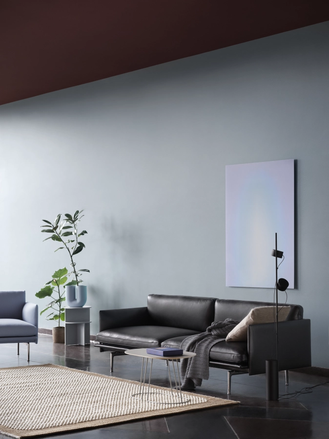 Outline-3-seater-refine-leather-black-alu-chair-vidar-723-pebble-post-airy-muuto-org_7.jpg