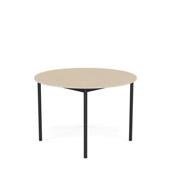 Base-table-round-O110-black-lacquered-oak-veneer-Muuto-4000x4000-rendering-angle_8.png