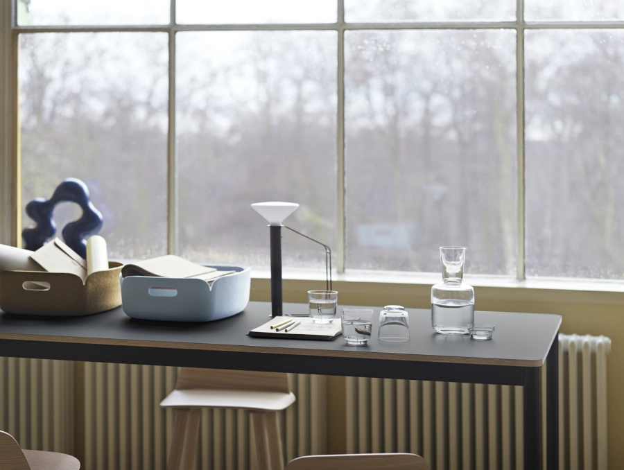 piton-portable-lamp-black-base-high-190x85-h105-black-plywood-black-nerd-bar-restore-tray-brown-green-light-blue-raise-muuto-org_7.jpg