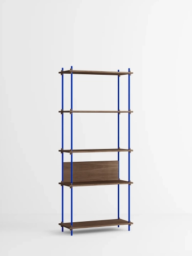 MOEBE_Shelving-System_PP_S.200.1.A_Smoked-Oak_Deep-Blue_Low-Res.jpg.webp