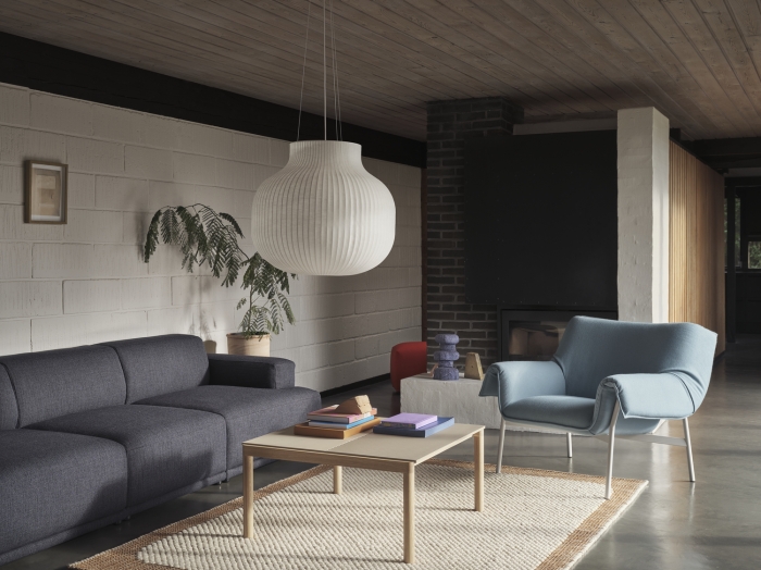 connect-soft-3-seater-config-1-Ecriture-780-couple-80x84x40-wavy-plain-sand-oak-wrap-lounge-chair-hero-732-grey-echo-vidar-542-pebble-170x240-burnt-orange-muuto-org_7.jpg