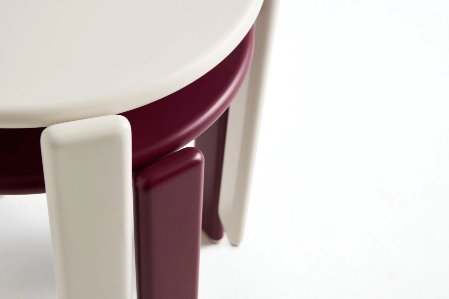 Rey Stool family 02.jpg