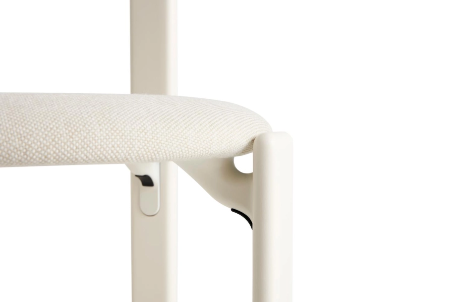 AB793-E453-AA04-02CY_Rey Chair w. seat uph Mode 011_cream white wb lacquer beech_detail 01.jpg