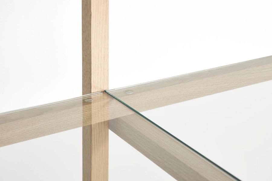 AE448-D230-AP38_Woody Shelving Low 2.0 clear glass shelves_soaped oak frame_Detail_1.jpg