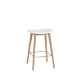 Fiber-barstool-65-woodbase-natural-white-oak-MUUTOa-5000x5000_8.png