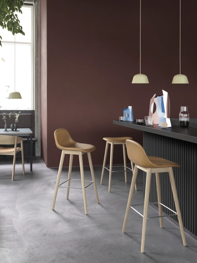 cover-chair-fiber-bar-ambit-pendant-corky_7.jpg