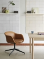 Fiber-conference-armchair-refine-leather-cognac-swivel-base-linear-system-table-oak-110-ridge-planter-15-moss-green-muuto-org_7.jpg