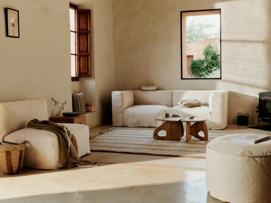 FermLiving_SS25_CatenaSofa_LooseDrape-Natural_1104270999_1104271740_1104271739_1104271000_1104271730_1104271729_1104271001_1104271734_1104271733_OarCoffeeTables_1104271030_1104271031_AunCottonPouf_.jpg