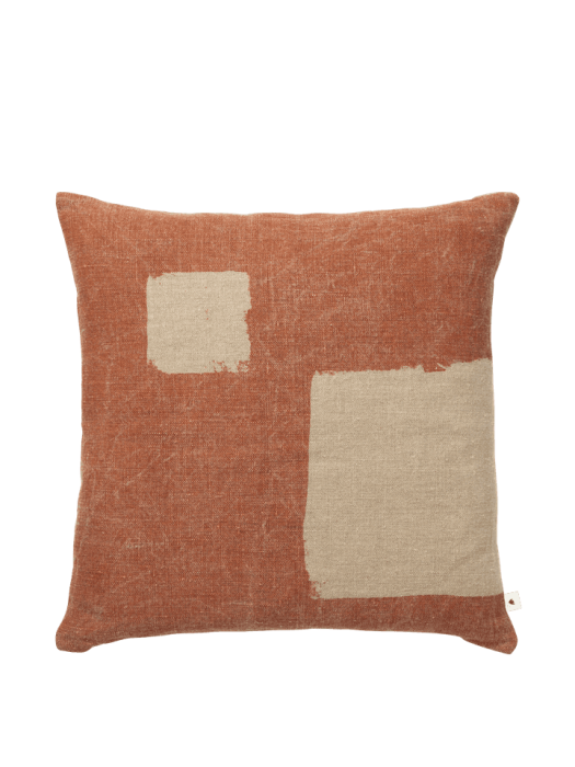 FermLiving_SS25_OleoCushion_TerracottaNatural_1104270903_1104270907_1.png