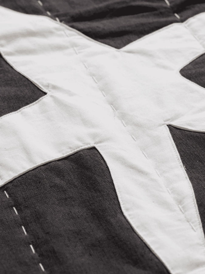 FermLiving_SS25_KoveAppliqueQuiltedBlanket_CharcoalElmGreen_1104270726_2.png