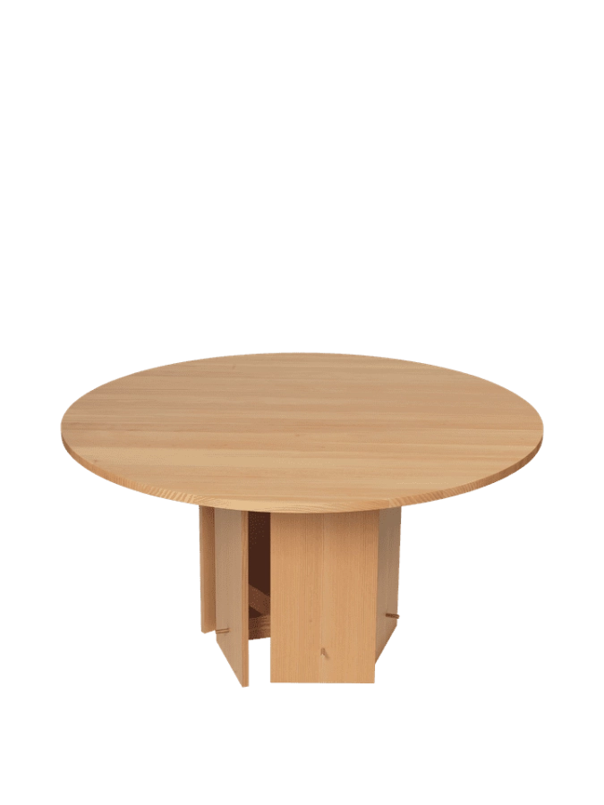 FermLiving_SS25_AukkoDiningTable_140_DouglasFir_1104271164_2.png