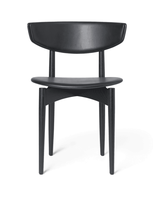 FermLiving_SS25_HermanDiningChair_Vegea_Black_1104270222_1.png