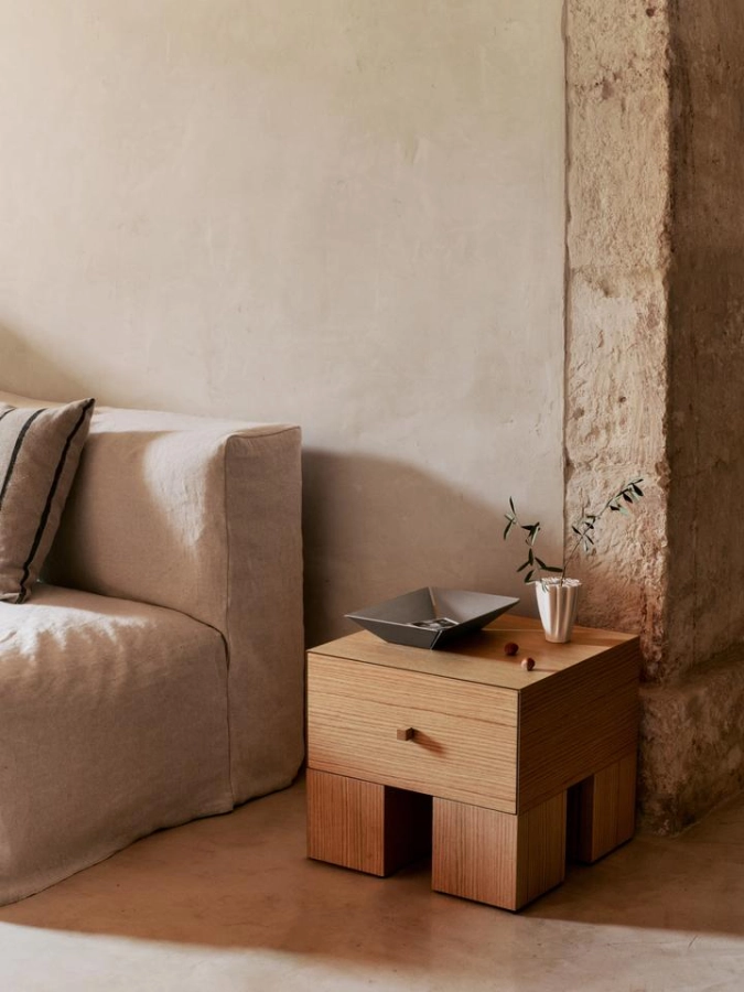 FERM LIVING wazon DEDALI off-white, różne rozmiary.png