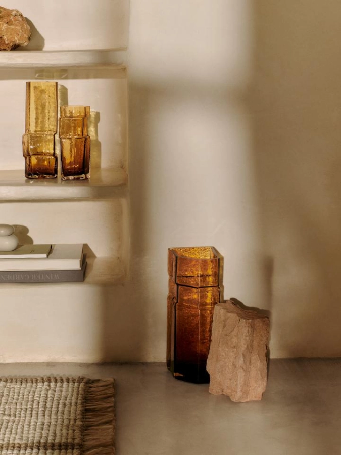 FermLiving_SS25_MuroVase_RecycledAmber_1104270743_1104270744_1104270745_3.jpg